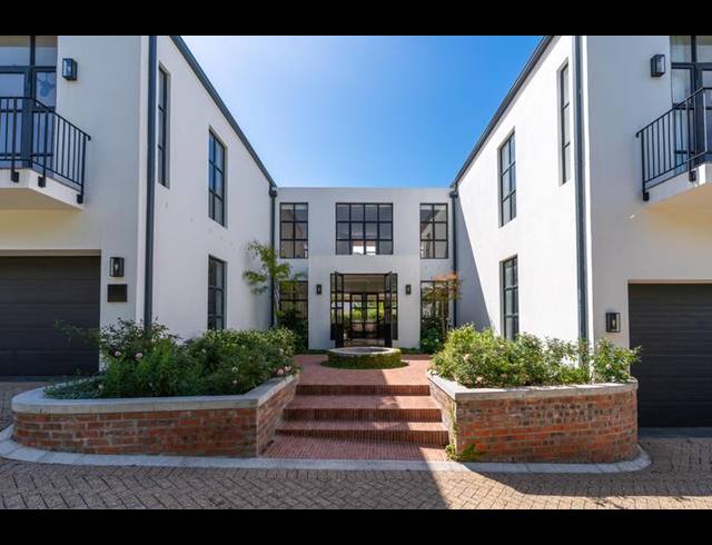 6 BEDROOM PROPERTY TO RENT IN CONSTANTIA